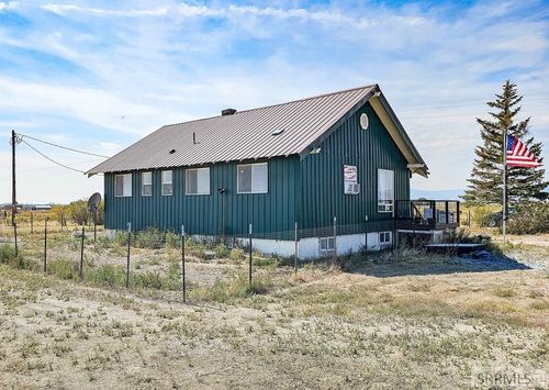 2370 N 3000 W, Arco, ID, 83213-8794 | Card Image