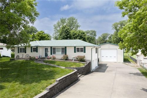 510 S 2nd Street, Lansing, KS, 66048 | Card Image