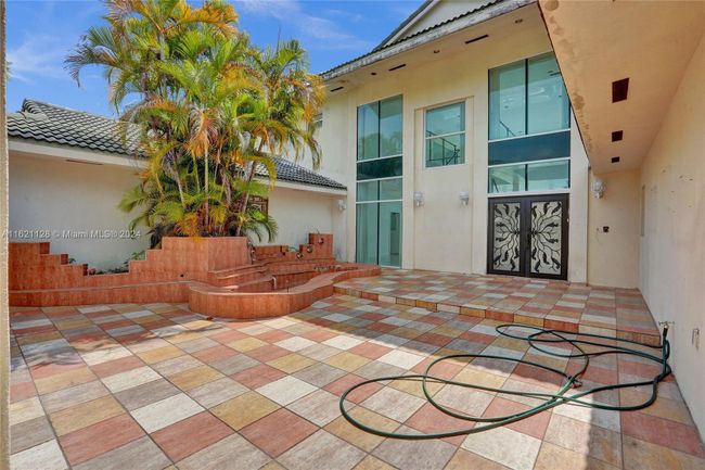 12455 Keystone Island Dr, House other with 7 bedrooms, 7 bathrooms and null parking in North Miami FL | Image 19