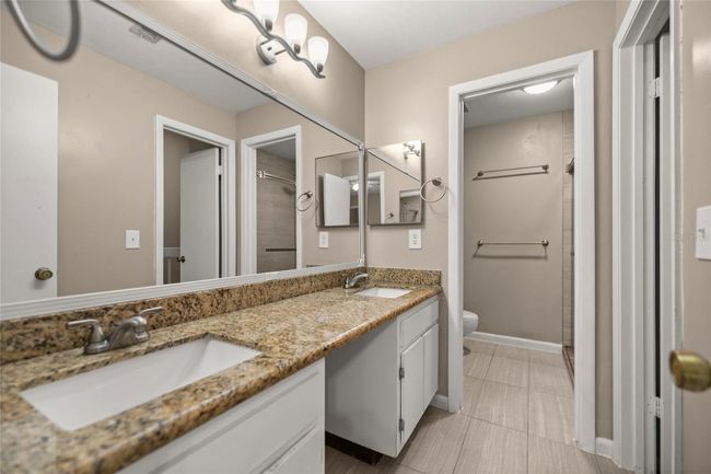 2115 39 Th Dr, Townhouse with 2 bedrooms, 2 bathrooms and null parking in GAINESVILLE FL | Image 17