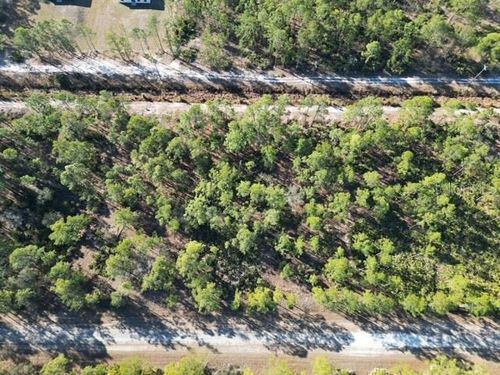 707 Laguna Dr, Indian Lake Estates, FL, 33855 | Card Image