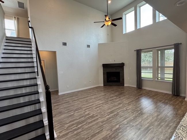 122 Sangaree Dr, House other with 4 bedrooms, 3 bathrooms and 4 parking in Buda TX | Image 4