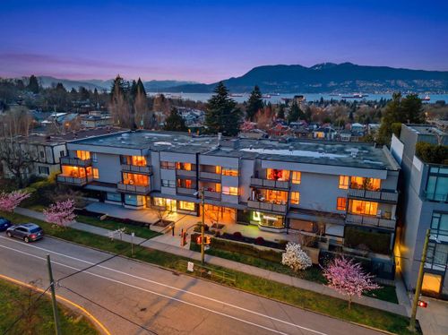 207-3663 W 16th Ave, Vancouver, BC, V6R3C3 | Card Image