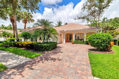 1102 Orinoco Way, House other with 4 bedrooms, 3 bathrooms and null parking in Palm Beach Gardens FL | Image 2