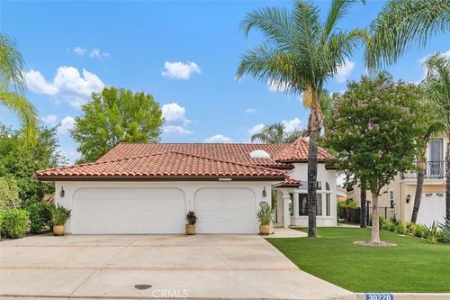 30220 Red Lure Pl, Canyon Lake, CA, 92587-7971 | Card Image