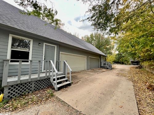 116 Neal St, Farmington, AR, 72730-3138 | Card Image