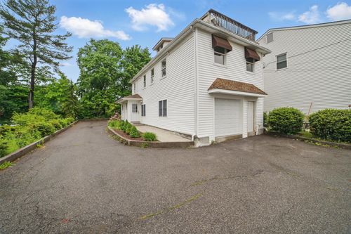 23 Kiscona Rd, Mount Kisco, NY, 10549-2605 | Card Image