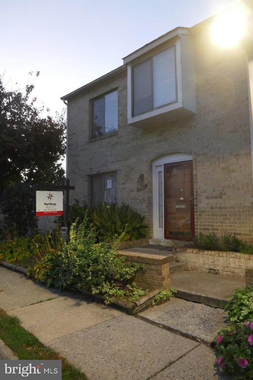 Ridgeline Dr, Montgomery Village, MD 20886