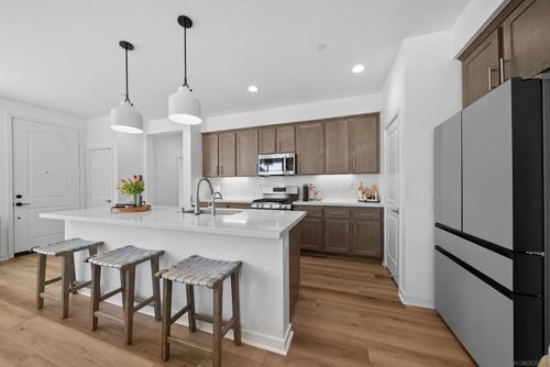 39392 Corvina Ln, Temecula, CA, 92591-0383 | Card Image