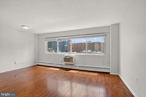 708-2101 Chestnut St, PHILADELPHIA, PA, 19103-3113 | Card Image