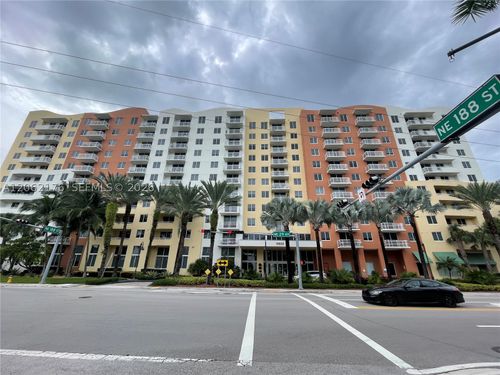418-18800 Ne 29th Ave, Aventura, FL, 33180-2828 | Card Image