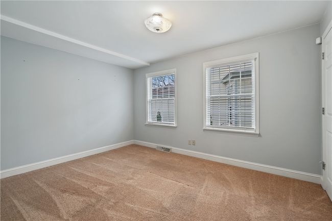 396 4 Th St, House other with 5 bedrooms, 3 bathrooms and 6 parking in Beaver PA | Image 15