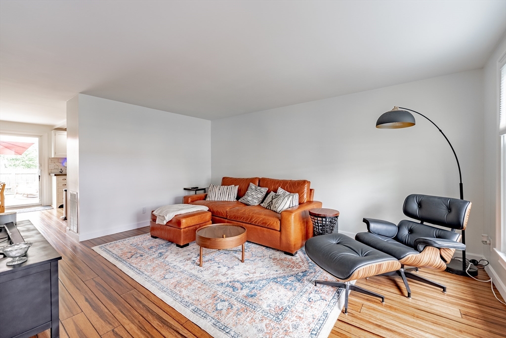 Corey Colonial , Agawam, MA 01001