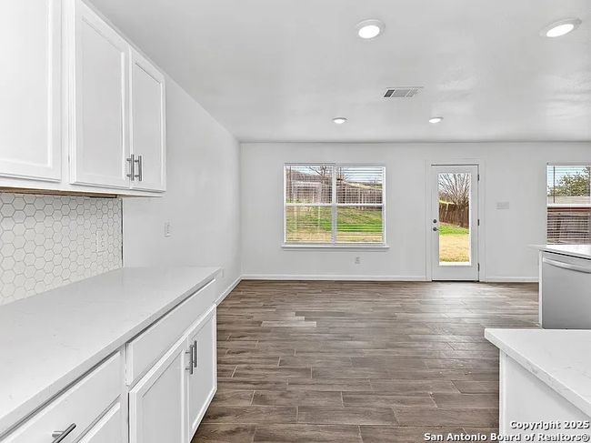 221 Peppergrass Cv, House other with 4 bedrooms, 3 bathrooms and null parking in Kyle TX | Image 24