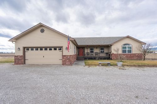 8715 W Antler Rd, Deer Park, WA, 99006-9487 | Card Image