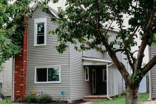 537 North St, Utica, OH, 43080-9460 | Card Image