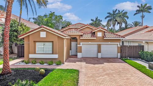 5861 Nw 109th Ct, Doral, FL, 33178 | Card Image