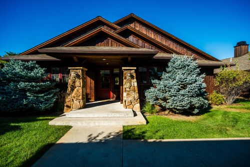 90 Cantle Ct, Sheridan, WY, 82801-8935 | Card Image