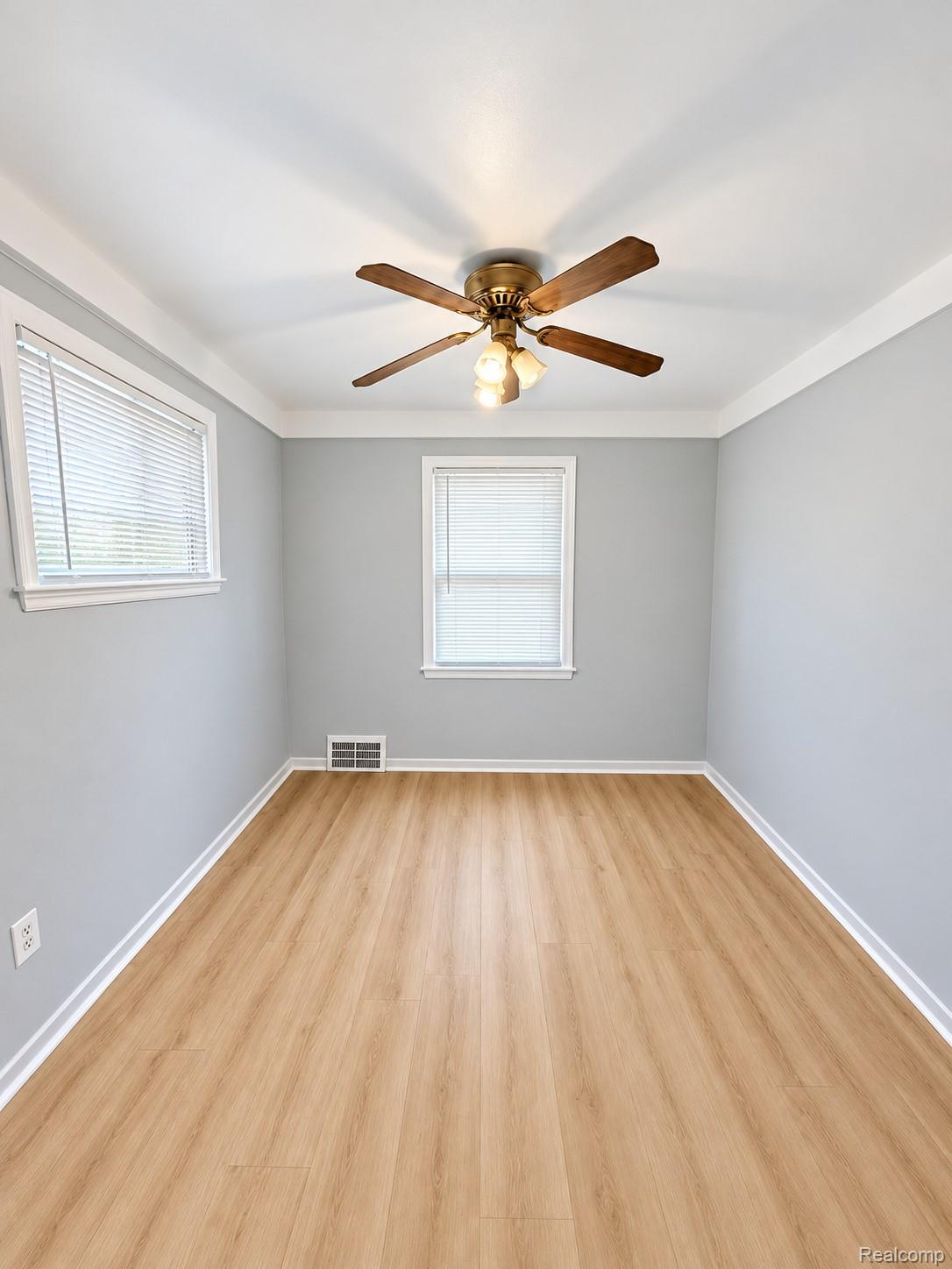 Residential Lease in Detroit 5