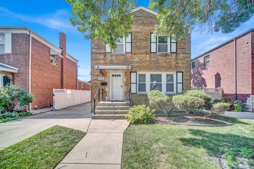 3835 W 109th Pl, Chicago, IL, 60655-4001 | Card Image