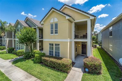 4004 Carrollwood Palm Court, Townhouse with 4 bedrooms, 2 bathrooms and null parking in Tampa FL | Image 2