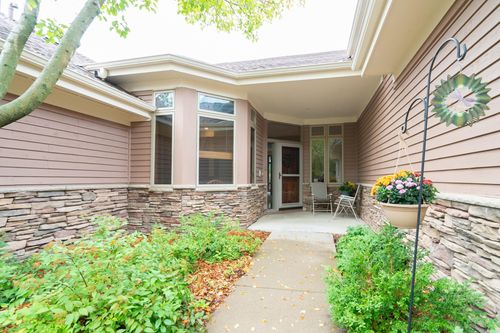 3392 Glynwater Trl Nw, Prior Lake, MN, 55372-1756 | Card Image