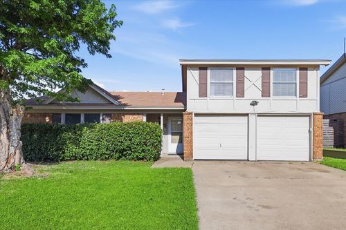 6505 Hughes Dr, Watauga, TX, 76148-2615 | Card Image
