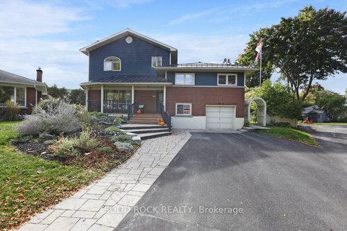 2-1776 Ainsley Dr, Ottawa, ON, K2C0T2 | Card Image