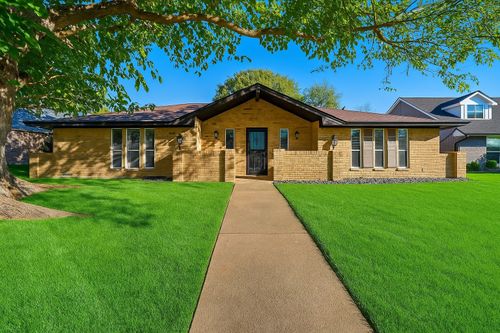 921 Autumn Lake Dr, Allen, TX, 75002-2026 | Card Image