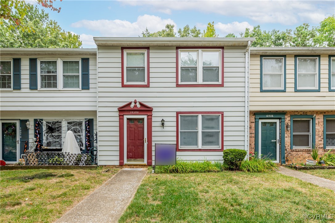 Kingstree Ct, North Chesterfield, VA 23236