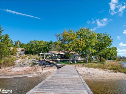 4476 Island 1040/Little Beausoleil Island, Honey Harbour, ON, P0E1E0 | Card Image