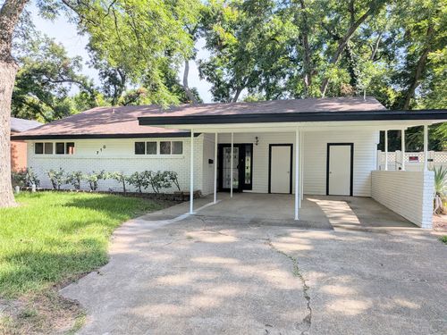 710 E Five Mile Parkway, Dallas, TX, 75216 | Card Image