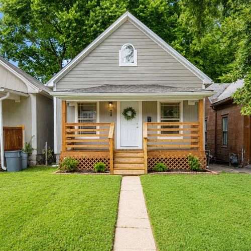 74 S 17th St, Kansas City, KS, 66102-4948 | Card Image
