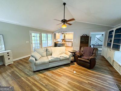 111 Spring Valley Drive, Home with 4 bedrooms, 2 bathrooms and null parking in Lagrange GA | Image 2