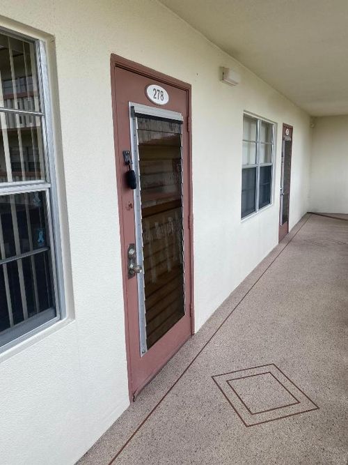 g-278 Preston G, Boca Raton, FL, 33434-2484 | Card Image