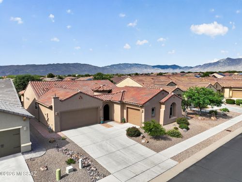 13745 E Poelstra St, Vail, AZ, 85641-5922 | Card Image