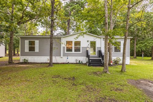 271 Williamson Lake Cir, Conway, SC, 29526-6653 | Card Image