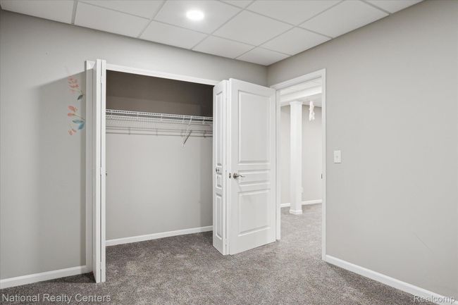 50540 Paine St, House other with 5 bedrooms, 4 bathrooms and null parking in Canton MI | Image 30
