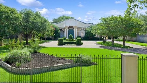 4145 Roberts Rd, Grapevine, TX, 76051-6597 | Card Image