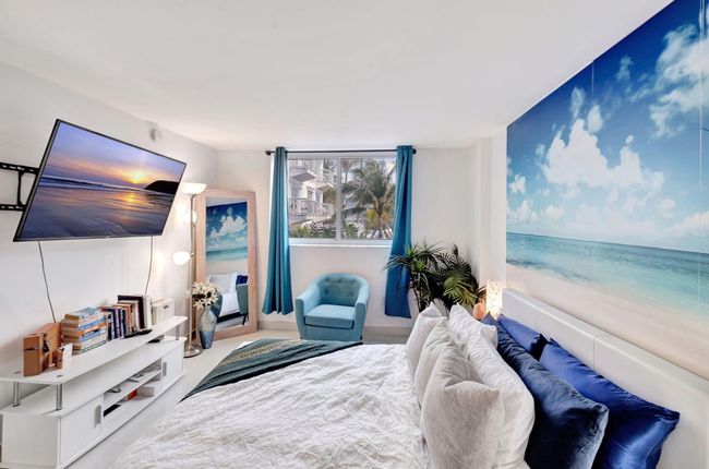APT-220 - 401 Ocean Dr, Condo with 1 bedrooms, 1 bathrooms and null parking in Miami Beach FL | Image 11