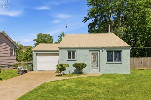445 Morton Road, Vermilion, OH, 44089 | Card Image