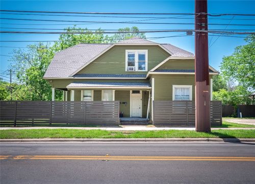 apt-a-209 E 38th St, Austin, TX, 78705-1670 | Card Image