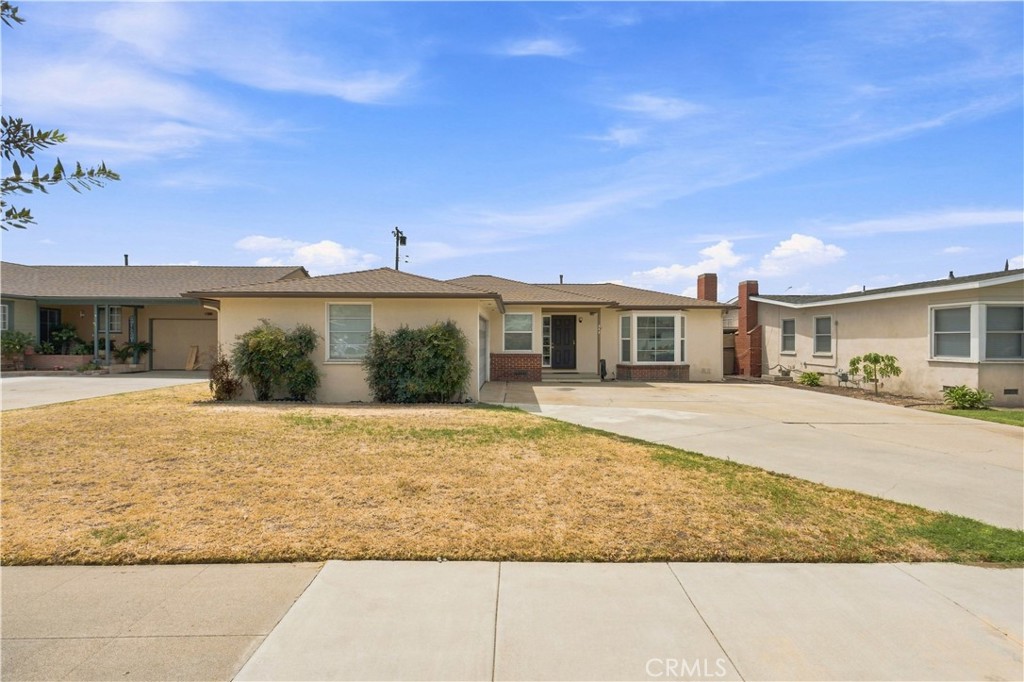Residential in Pomona