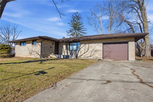 201 W Grant Avenue, Charleston, IL, 61920 | Card Image