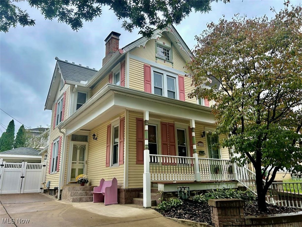 3rd St, Marietta, OH 45750