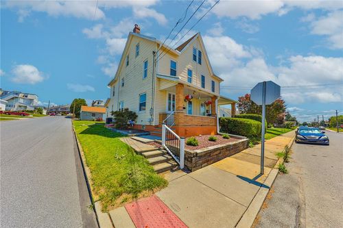 3121 N Hobson St, Whitehall, PA, 18052-7429 | Card Image