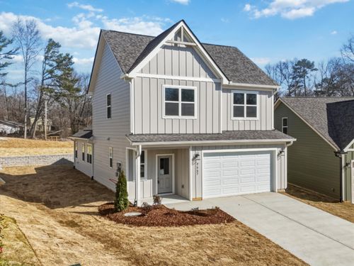 9667 Fox Gap Ln, Hixson, TN, 37343-6362 | Card Image