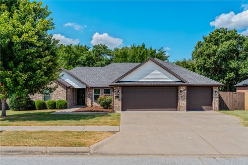 5044 E Talon Trl, Fayetteville, AR, 72701-8032 | Card Image