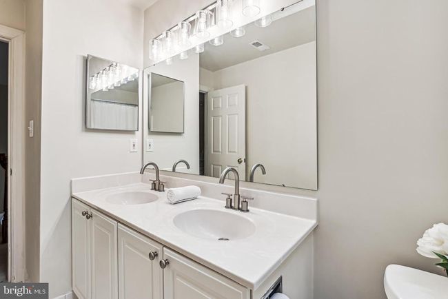 11400 Towering Oak Way, House other with 7 bedrooms, 5 bathrooms and null parking in RESTON VA | Image 39