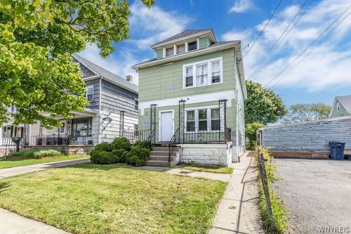 15 Sunset St, Buffalo, NY, 14207-2208 | Card Image